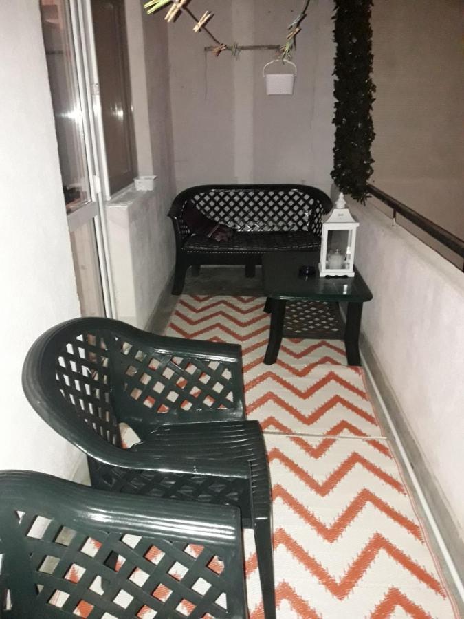 Hellen'S Ultracentral Apartament Buzău Eksteriør bilde