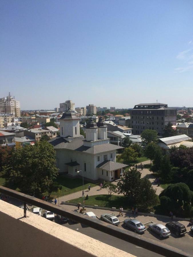 Hellen'S Ultracentral Apartament Buzău Eksteriør bilde