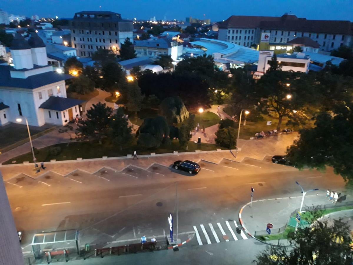 Hellen'S Ultracentral Apartament Buzău Eksteriør bilde
