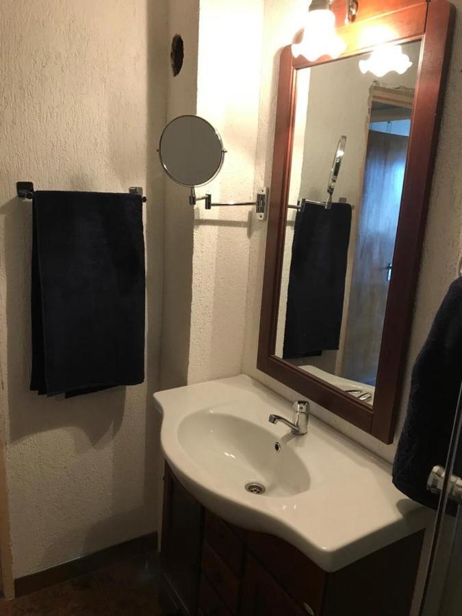 Hellen'S Ultracentral Apartament Buzău Eksteriør bilde