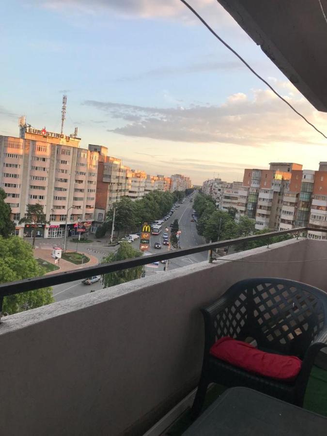 Hellen'S Ultracentral Apartament Buzău Eksteriør bilde